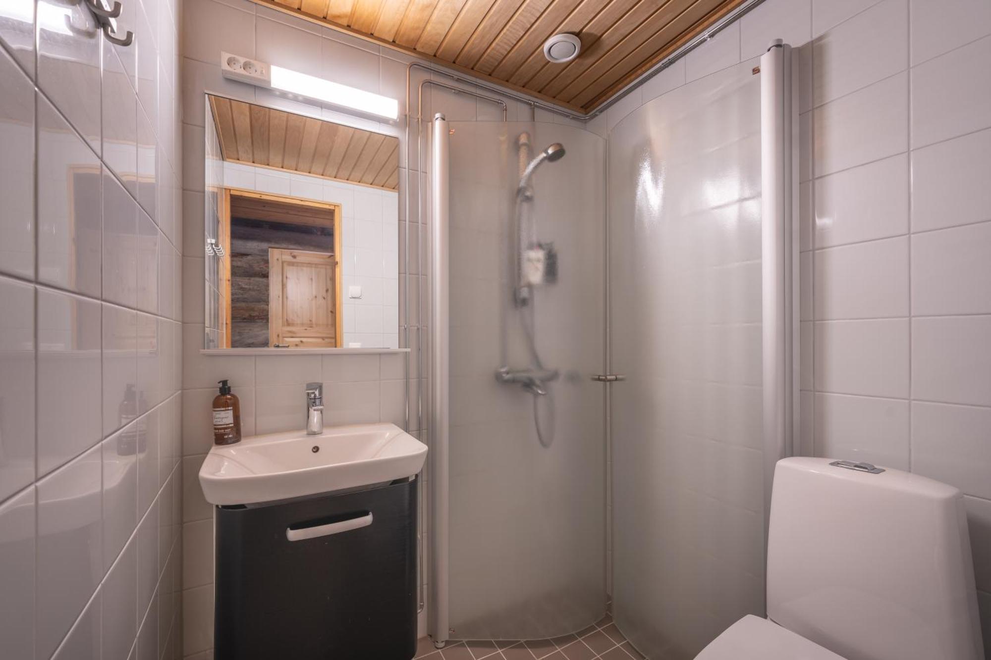 Kuukkeli Log Houses Teerenpesae - Premium Suite A48 Saariselkä Eksteriør billede